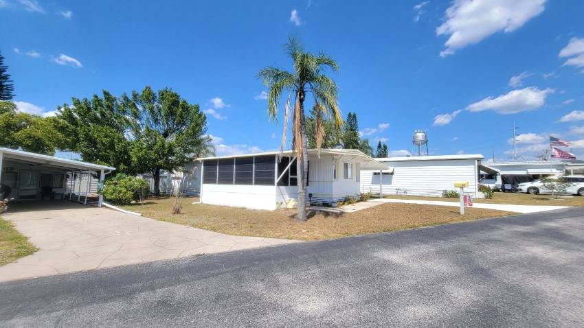 65 Juniper Drive East a Dundee, FL Mobile or Manufactured Home for Sale